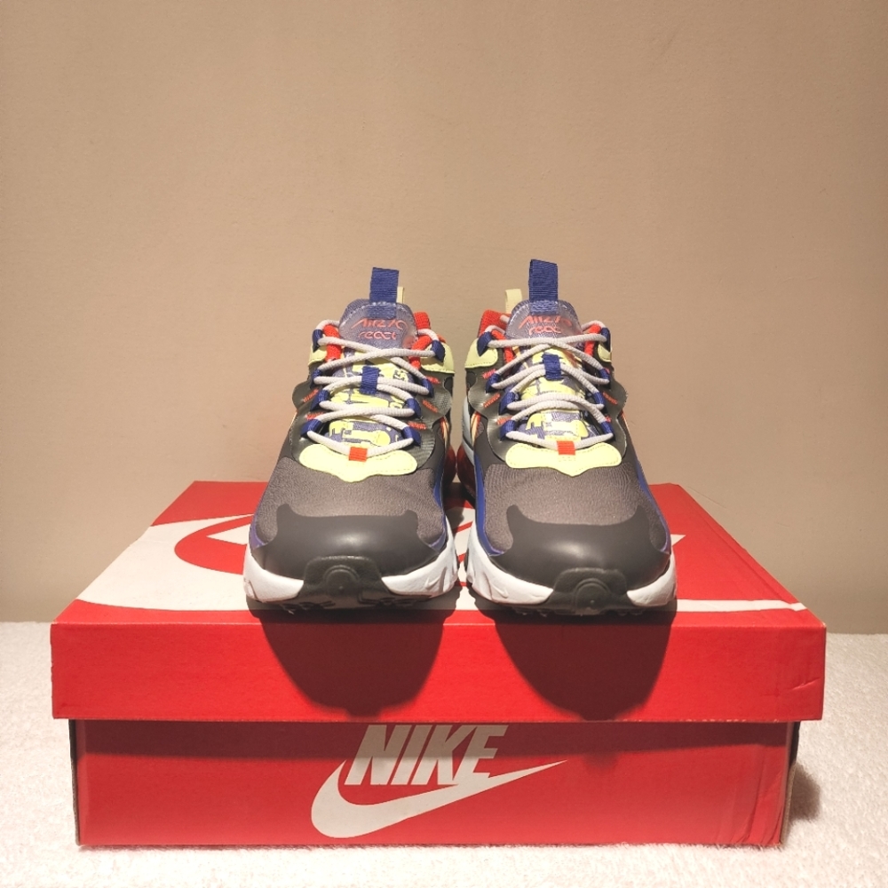 Nike Air Max 270 React